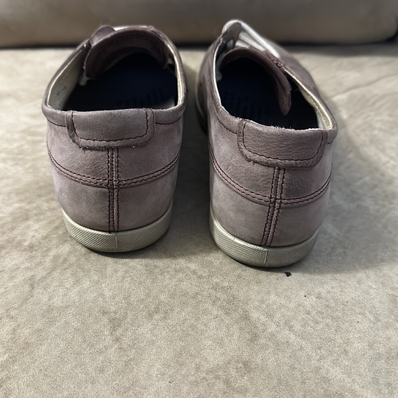 Ecco Casual Sneakers - Picture 3 of 4